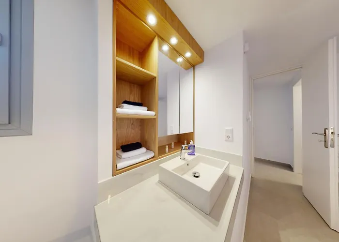 Hosting Moments Private Pool アノ・メラ